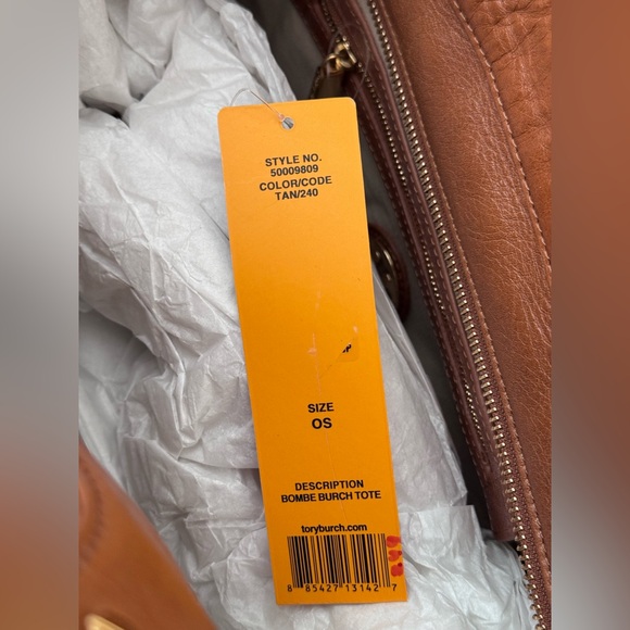 NWT Tory Burch Bombe Tote Tan with dust bag - Picture 13 of 14